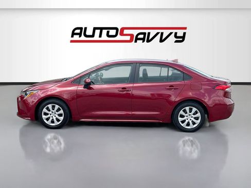 Used 2023 Toyota Corolla LE image 4