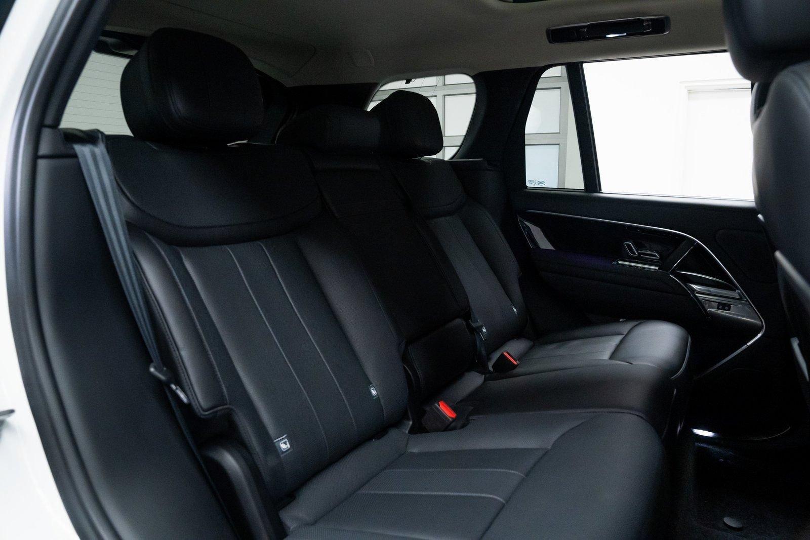 Used 2022 Land Rover Range Rover SE AWD/4WD image 23