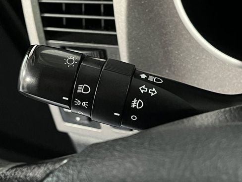 Used 2012 Toyota Tundra 4x4 Double Cab w/ Tow Pkg image 30