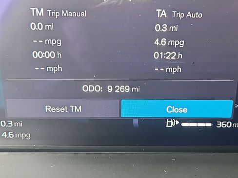 Used 2025 Volvo XC90 B6 Plus w/ Protection Package Premier image 6