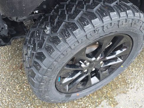 Used 2023 Jeep Wrangler Unlimited Sahara image 22