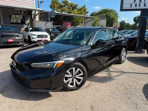 Used 2025 Honda Civic LX image 2