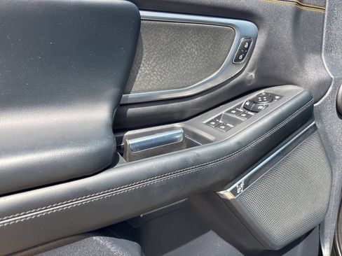 Used 2025 Ford Expedition Tremor AWD/4WD image 24