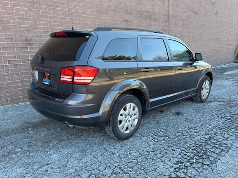 Used 2016 Dodge Journey SE image 5