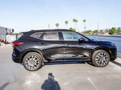 Used 2025 Chevrolet Blazer RS AWD/4WD image 13