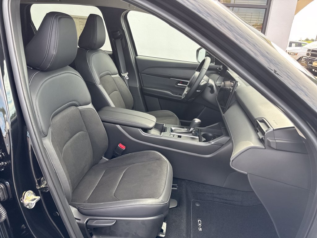 New 2026 MAZDA CX-5 Preferred AWD/4WD image 11