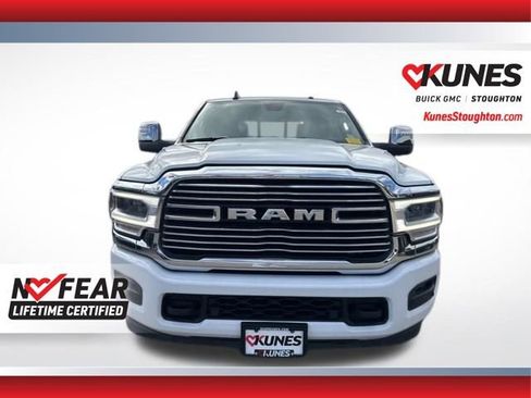 Used 2024 RAM 2500 Laramie AWD/4WD image 3
