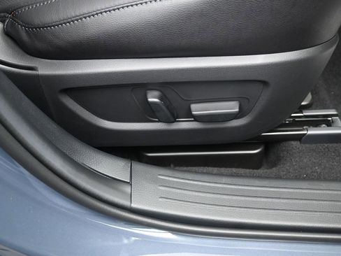 Used 2025 MAZDA CX-50 2.5 Hybrid w/ Weather Package image 17