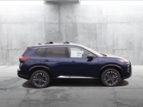 New 2026 Nissan Rogue Platinum AWD/4WD image 5