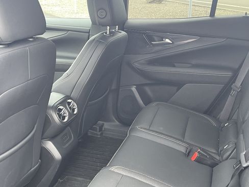 Used 2024 Chevrolet Blazer EV LT AWD/4WD image 14