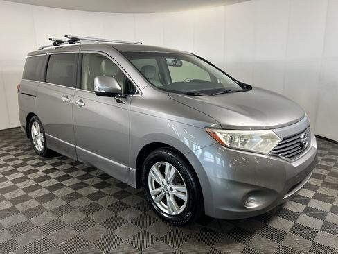 Used 2012 Nissan Quest SL FWD image 3