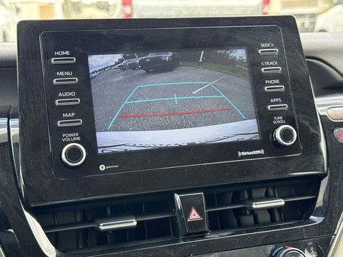 Used 2024 Toyota Camry LE image 21