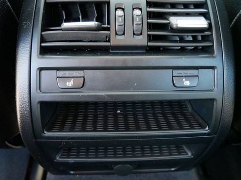 Used 2014 BMW 528i xDrive Sedan AWD/4WD image 11