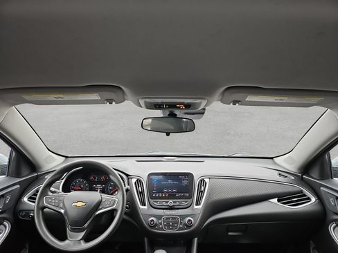 Used 2025 Chevrolet Malibu LT FWD image 39
