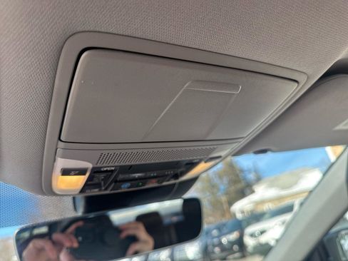 Used 2016 Acura TLX w/ Technology Package image 40