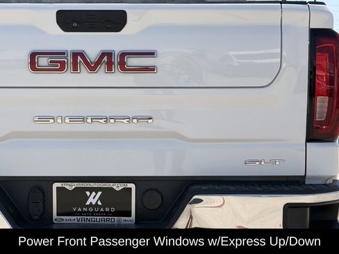 Used 2021 GMC Sierra 1500 SLT AWD/4WD image 9