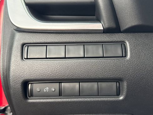 Used 2021 Nissan Rogue S FWD image 15