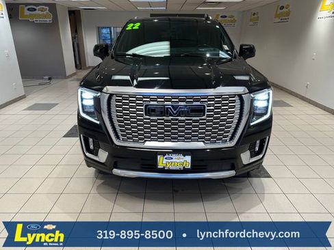 Used 2022 GMC Yukon Denali w/ Denali Premium Package AWD/4WD image 32