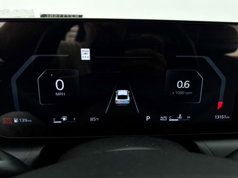 Certified 2025 Kia K4 EX image 31