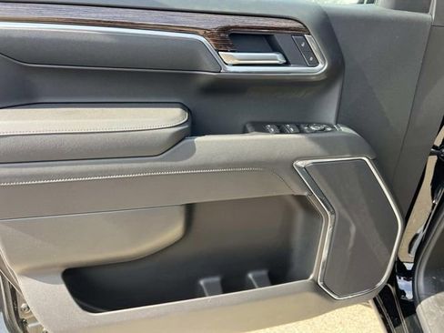 New 2026 GMC Sierra 1500 Elevation image 14