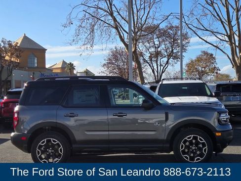 New 2025 Ford Bronco Sport Outer Banks w/ Outer Banks Tech Package+ image 8