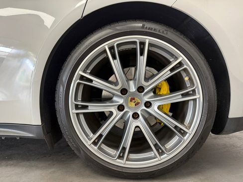 Used 2018 Porsche Panamera 4S AWD/4WD image 78