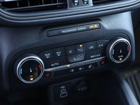 Used 2024 Ford Escape Active w/ Cold Weather Package image 17