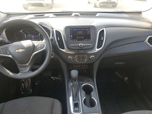 Used 2023 Chevrolet Equinox LT AWD/4WD image 10