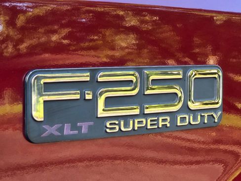Used 2000 Ford F250 Lariat AWD/4WD image 1