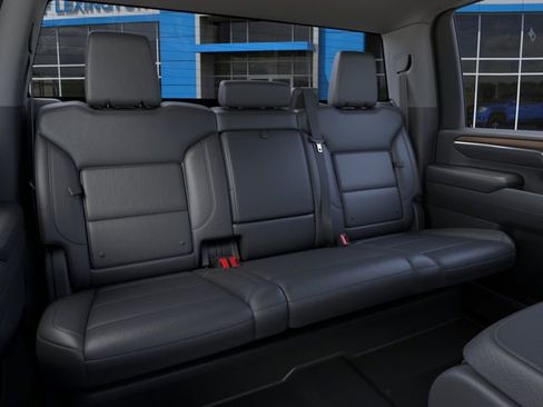 New 2026 GMC Sierra 2500 SLT AWD/4WD image 17