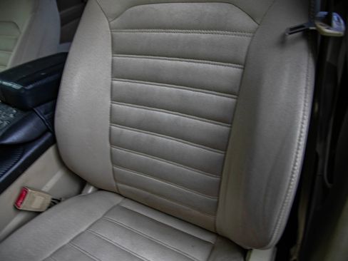 Used 2014 Ford Fusion SE FWD image 34