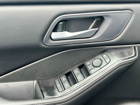 New 2026 Nissan Rogue SV image 17