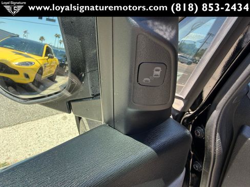 Used 2014 Honda Odyssey Touring image 24
