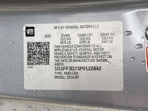 Used 2023 Chevrolet Camaro LT RWD image 18