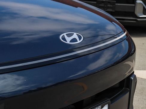 New 2026 Hyundai Kona SEL Premium FWD image 6