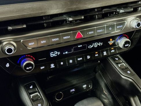 Certified 2024 Kia Telluride EX X-Line AWD/4WD image 16