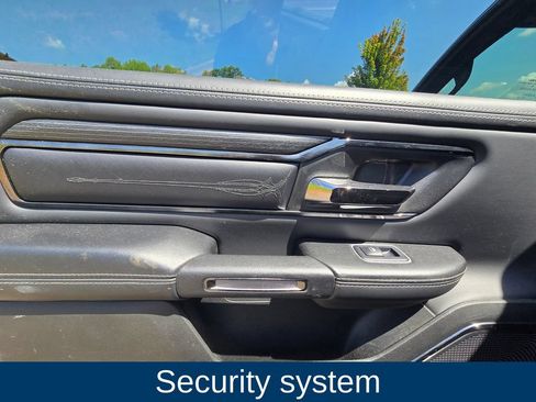Used 2022 RAM 1500 Limited AWD/4WD image 15
