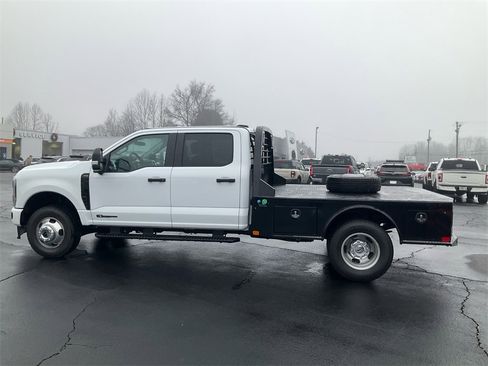 New 2026 Ford F350 XL w/ STX Appearance Package image 7