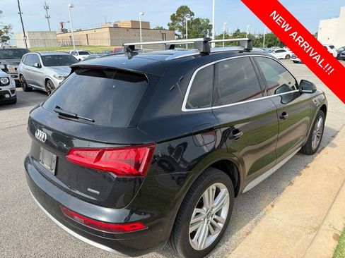 Used 2019 Audi Q5 2.0T Premium Plus w/ Premium Plus Package AWD/4WD image 4