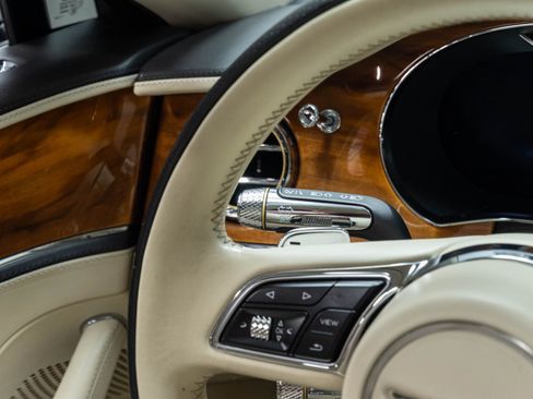 Used 2021 Bentley Flying Spur W12 AWD/4WD image 34