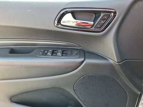 Used 2024 Dodge Durango GT image 13