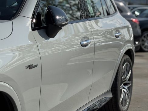 New 2025 Mercedes-Benz GLC 63 AMG S image 9