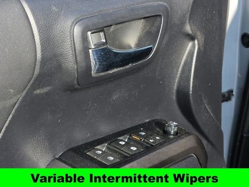 Used 2019 Toyota Tacoma TRD Off-Road image 30