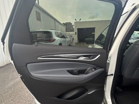 Used 2023 Buick Enclave Essence FWD image 16