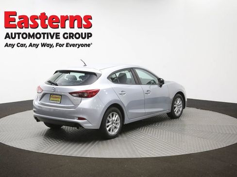 Used 2017 MAZDA MAZDA3 Sport FWD image 40