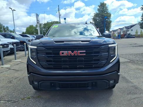 Used 2026 GMC Sierra 1500 Elevation AWD/4WD image 2
