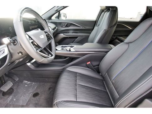 New 2026 Cadillac Lyriq Sport image 6