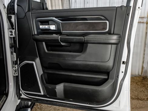 Used 2021 RAM 2500 Laramie AWD/4WD image 46