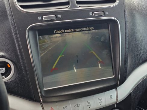 Used 2019 Dodge Journey GT image 8