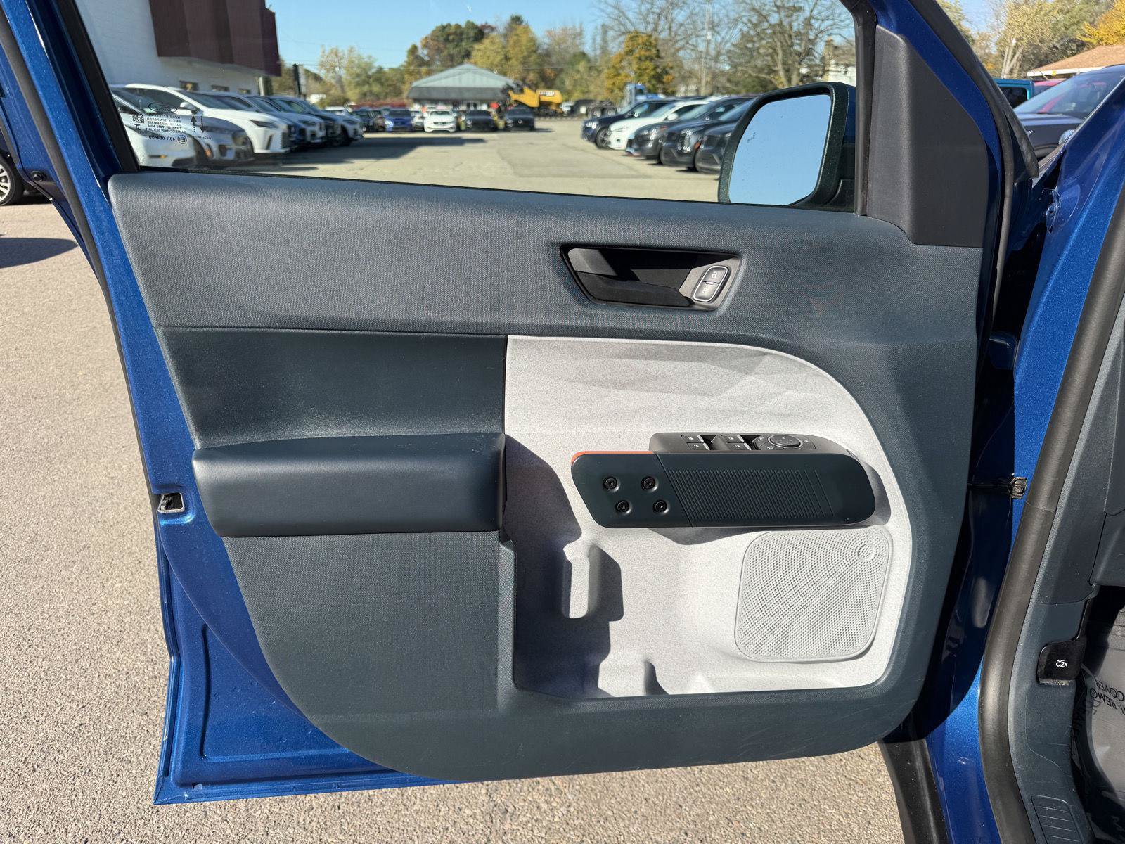 Used 2023 Ford Maverick XLT w/ XLT Luxury Package FWD image 10